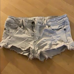 Bullhead short shorts